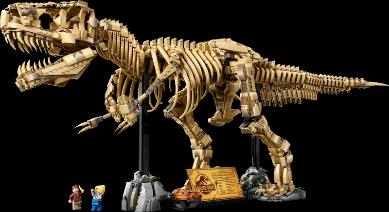 LEGO Dinosaur Fossils T-Rex Set Offers Museum-Quality Build at 1:12 Scale